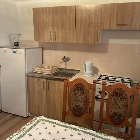 Δωμάτια σε οικογενειακή κατοικία Privat U Frey